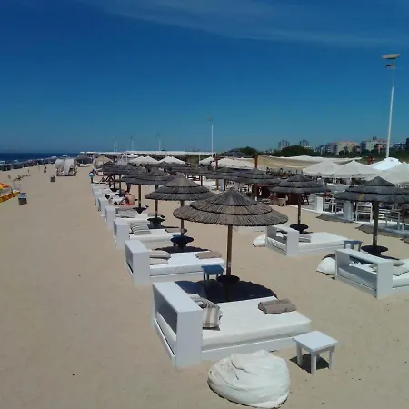 فيلة Casa Luisa - Moradia Com Piscina A 3 Minutos Praia